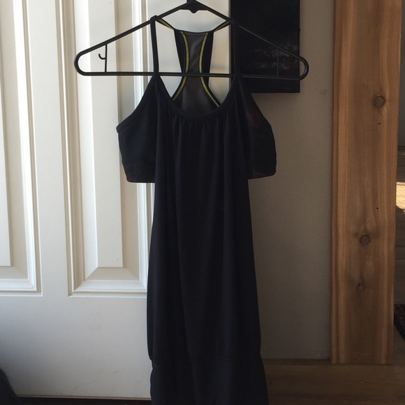 Lululemon built in bra tank top - Picture 2 of 4